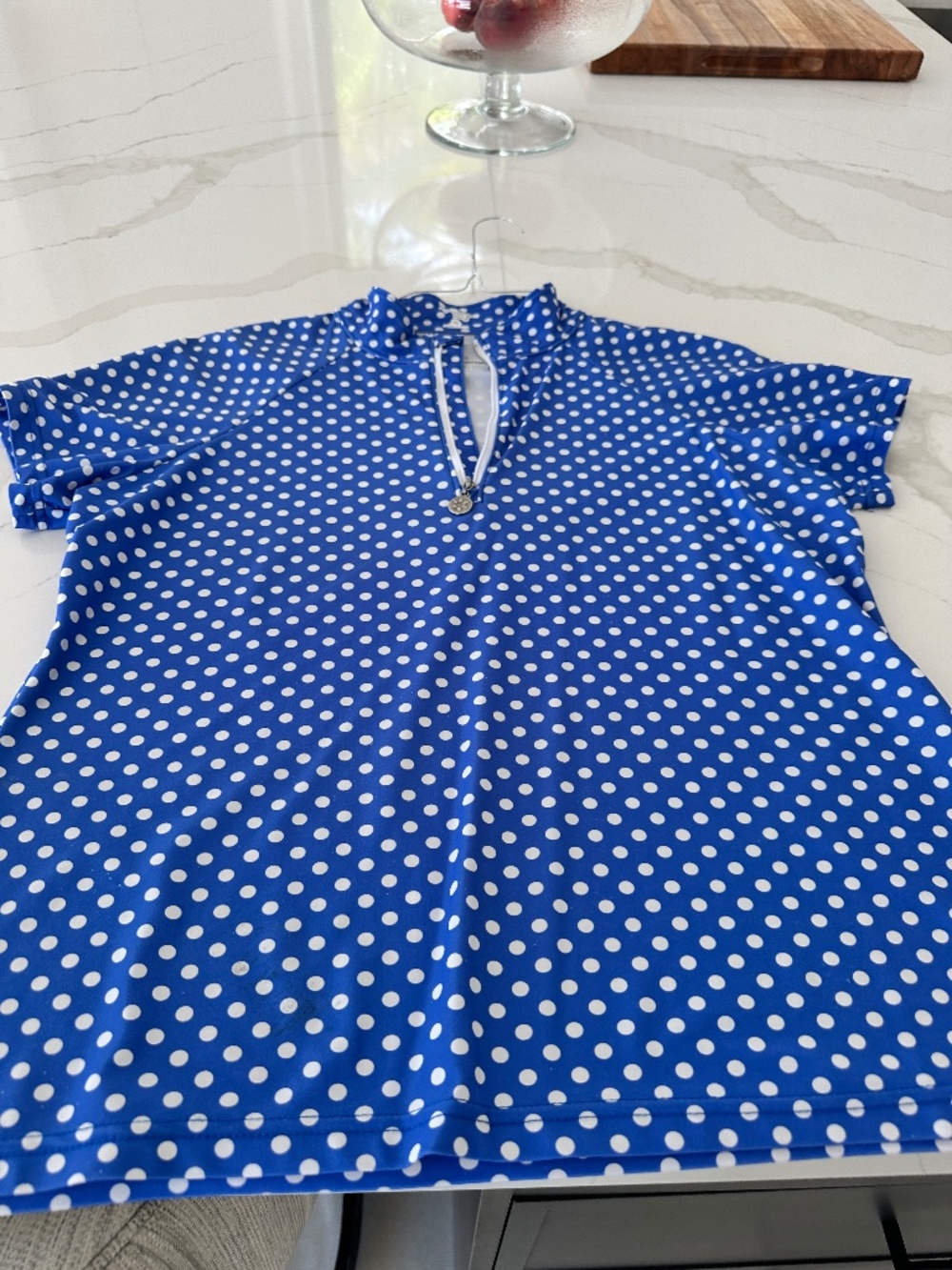 ladies golf shirt by designer TZU XL